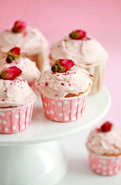 lychee rose cupcakes bossacafe